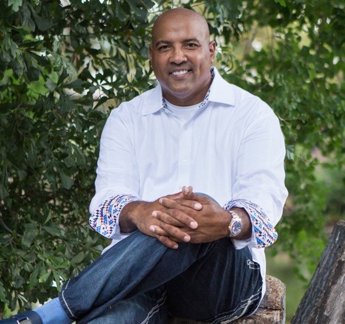 Louetta dentist Doctor Darrick L Castleberry