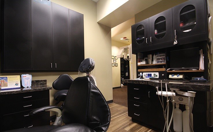 Modern dental office treatment room